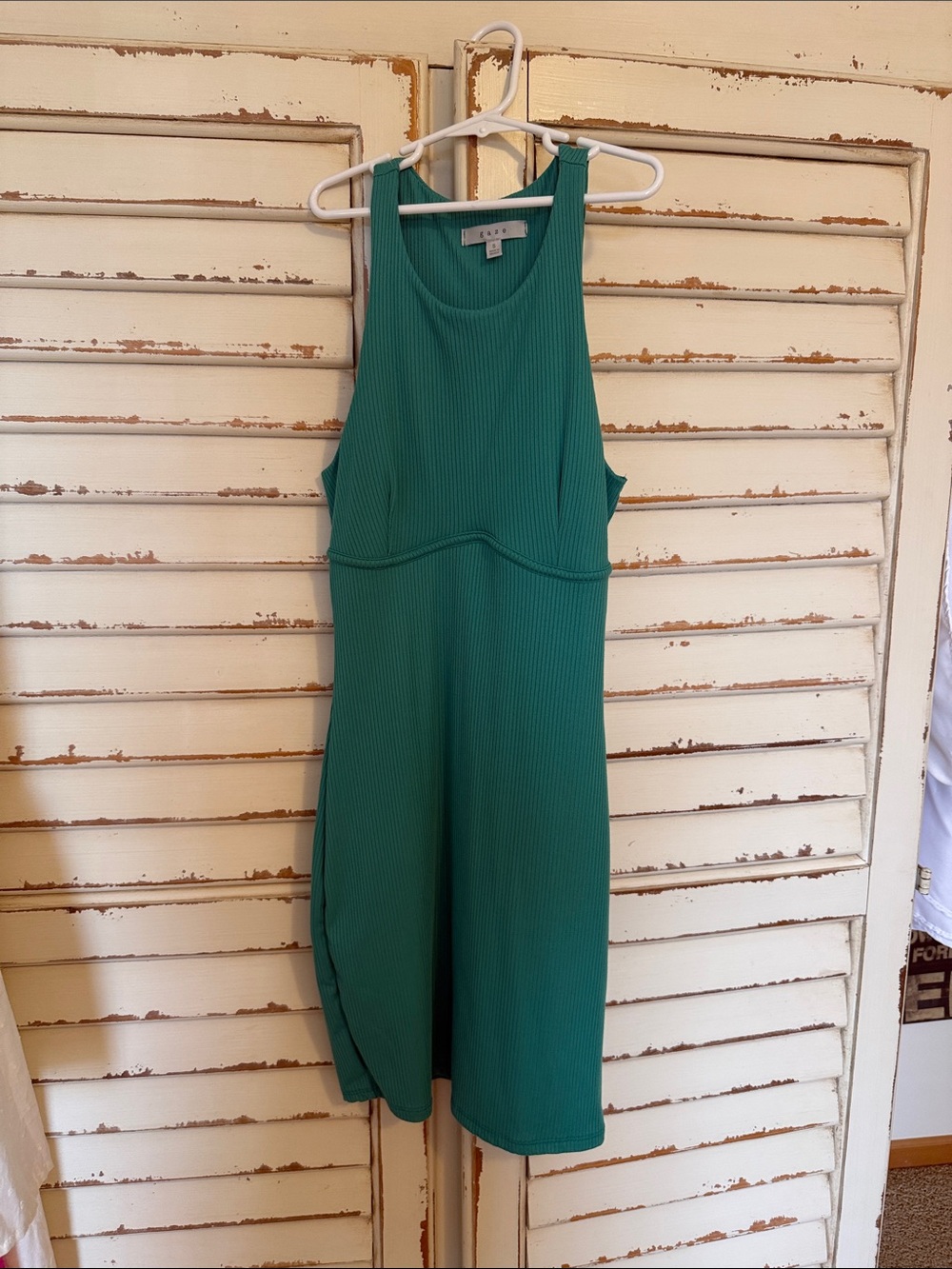 Green Ribbed Form Fitting Sleeveless Above The Knee Dress
